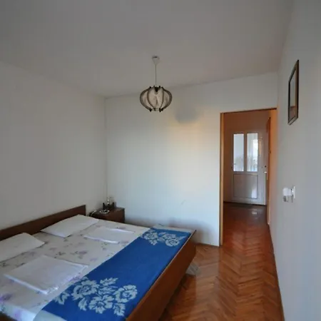 Apartment Pava Vrbnik (Primorje-Gorski Kotar)